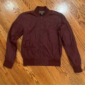 French Connection Mens Lightweight Bomber Style Windbreaker in Rare Maroon Color